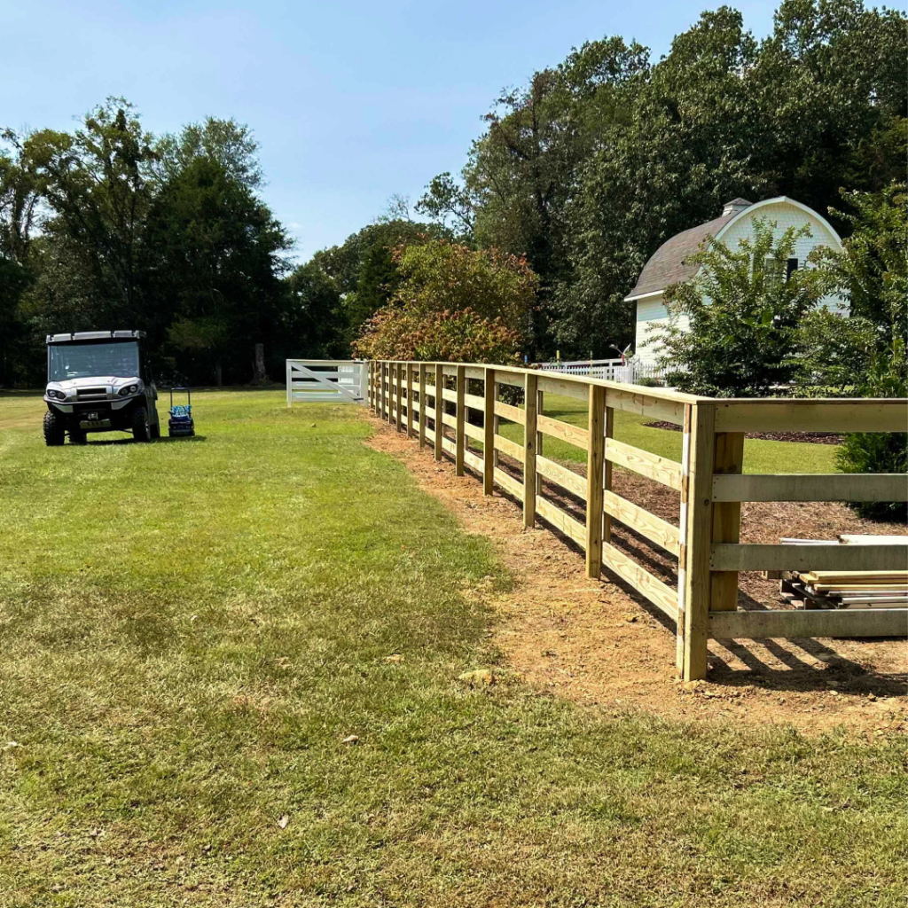 Farm style fencing